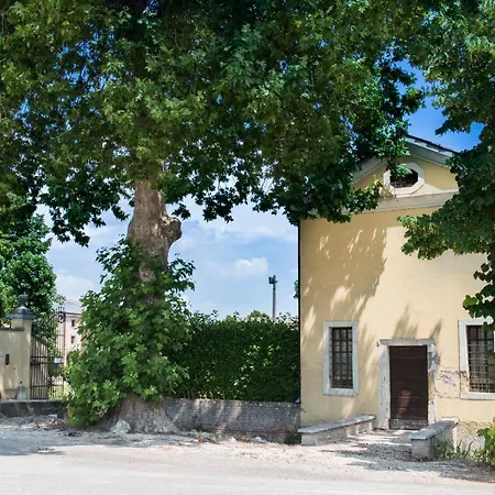 Lecolombare Alloggio per agriturismo *