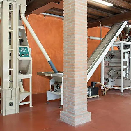 Farma Lecolombare *