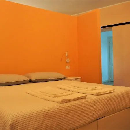 Lecolombare Alloggio per agriturismo *