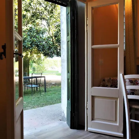 Lecolombare Alloggio per agriturismo *